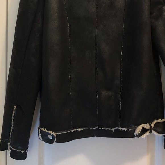 Dylan Suede Jacket with Sherpa Interior Black/Cream Size XS - Picture 8 of 11